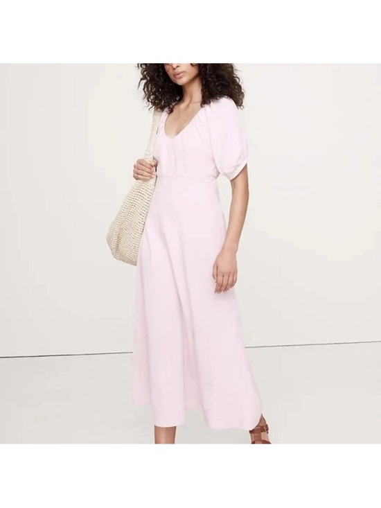 Banana Republic Dresses & Skirts - Banana Republic “Dupioni” Light Pink V neck Maxi Dress size 12